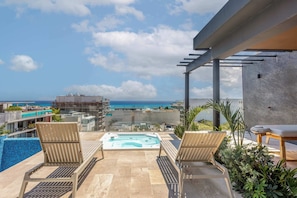 Terrace/patio - Heart of Playa 5th Ave: Ocean Views & Beach Access (Playa del Carmen)