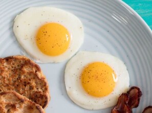 Tägliches kontinentales Frühstück (200 INR pro Person)