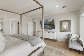 5 多间卧室、办公桌、熨斗/熨衣板、免费 WiFi