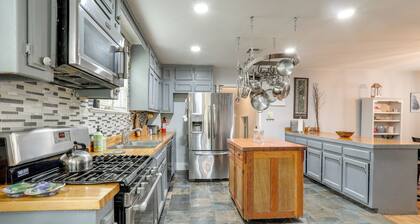 2 Mi to LSU: Mid City Home w/ Yard & Patio!