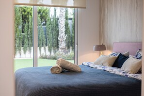 Room - Sisu | Willa z Podgrzewanym Basenem | Las Colinas | Golf (Orihuela Costa)