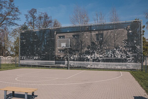 Sports court
