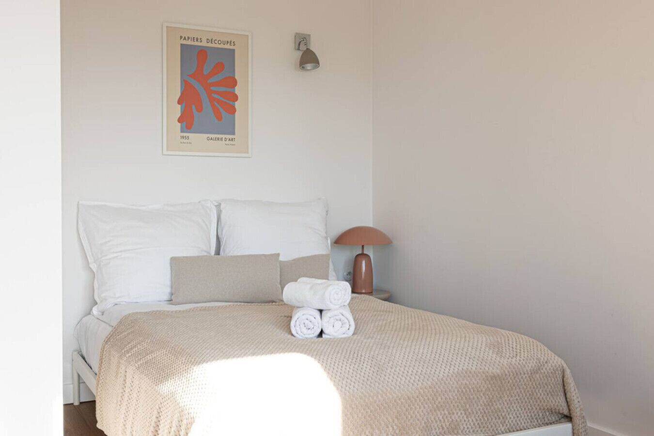 1 chambre, fer et planche à repasser, Wi-Fi gratuit, draps fournis