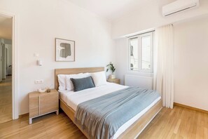 2 chambres, bureau, fer et planche à repasser, Wi-Fi gratuit
