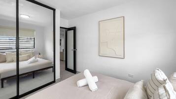 3 bedrooms, desk, travel crib, free WiFi