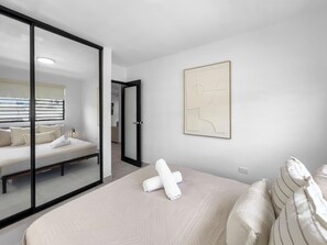 3 bedrooms, desk, travel crib, free WiFi