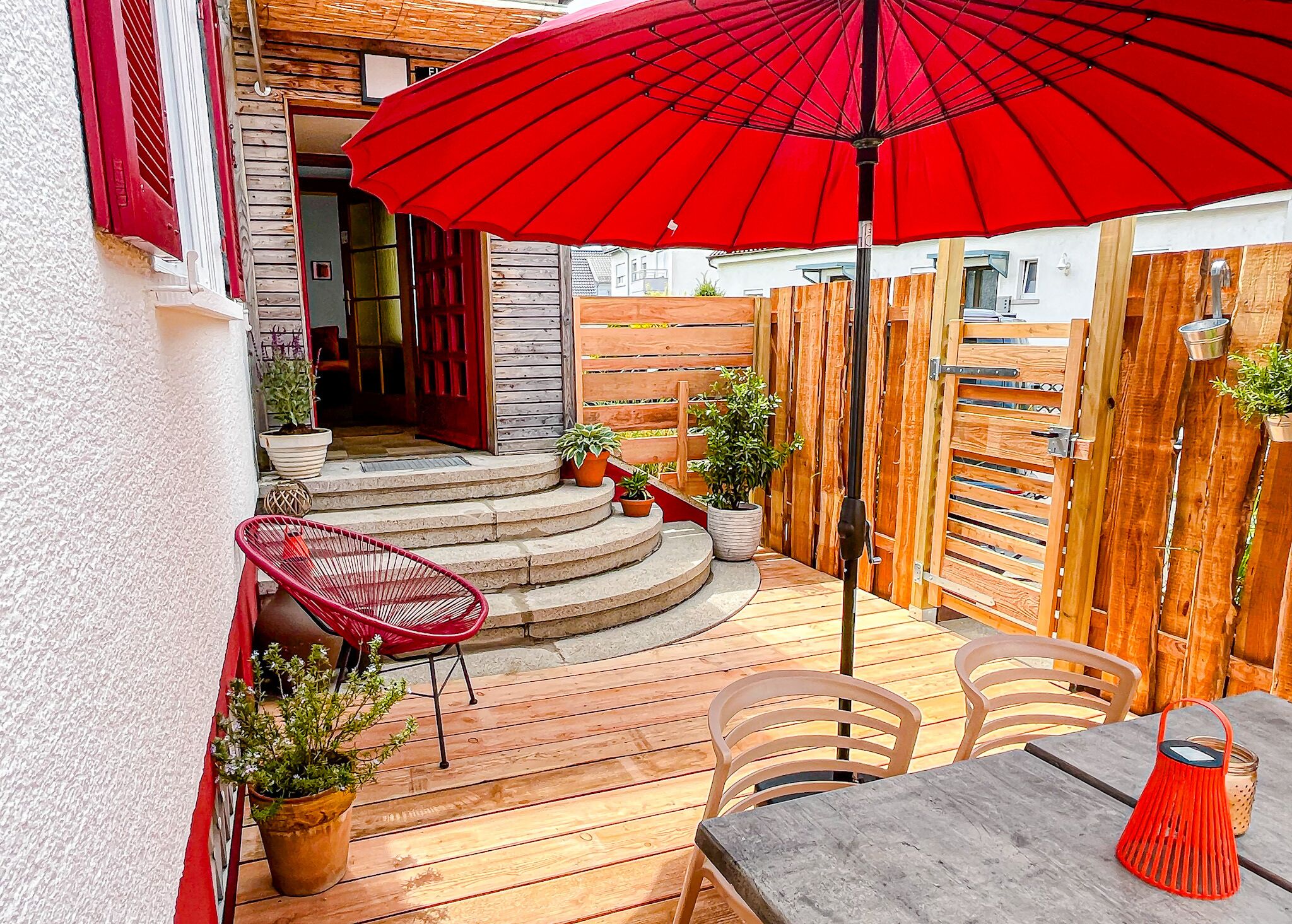 تناول الطعام بالخارج