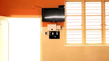 Family Double Room | Free WiFi