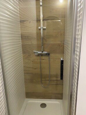 Shower, toilet paper