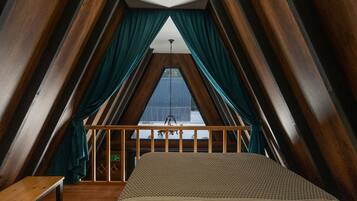 Comfort Bungalow, Private Pool | Individually decorated, individually furnished, soundproofing, free WiFi