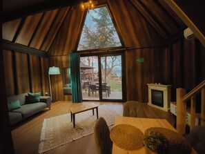 Habitación cuádruple familiar, vista al lago | Insonorización y wifi gratis