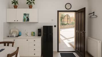 Mikroaaltouuni, uuni