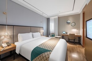 Superior Single Room, City View | In-room safe, desk, laptop workspace, blackout curtains - Yitel Collection Shanghai Jing'An City Center (Shanghai)