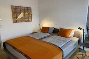 1 chambre, fer et planche à repasser, Wi-Fi gratuit