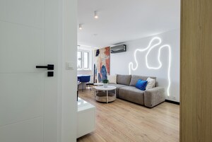 Smart TV 50 pulgadas con canales de televisión por cable, Netflix