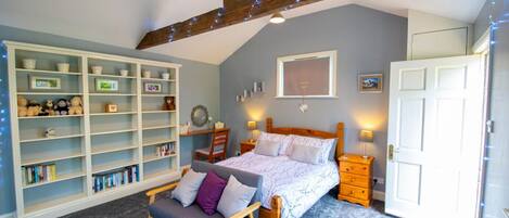 1 quarto, ferros/tábuas de passar roupa, Wi-Fi de cortesia