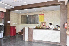 Reception - BANSHIDHAM DHARMASALA (Danta Ramgarh)