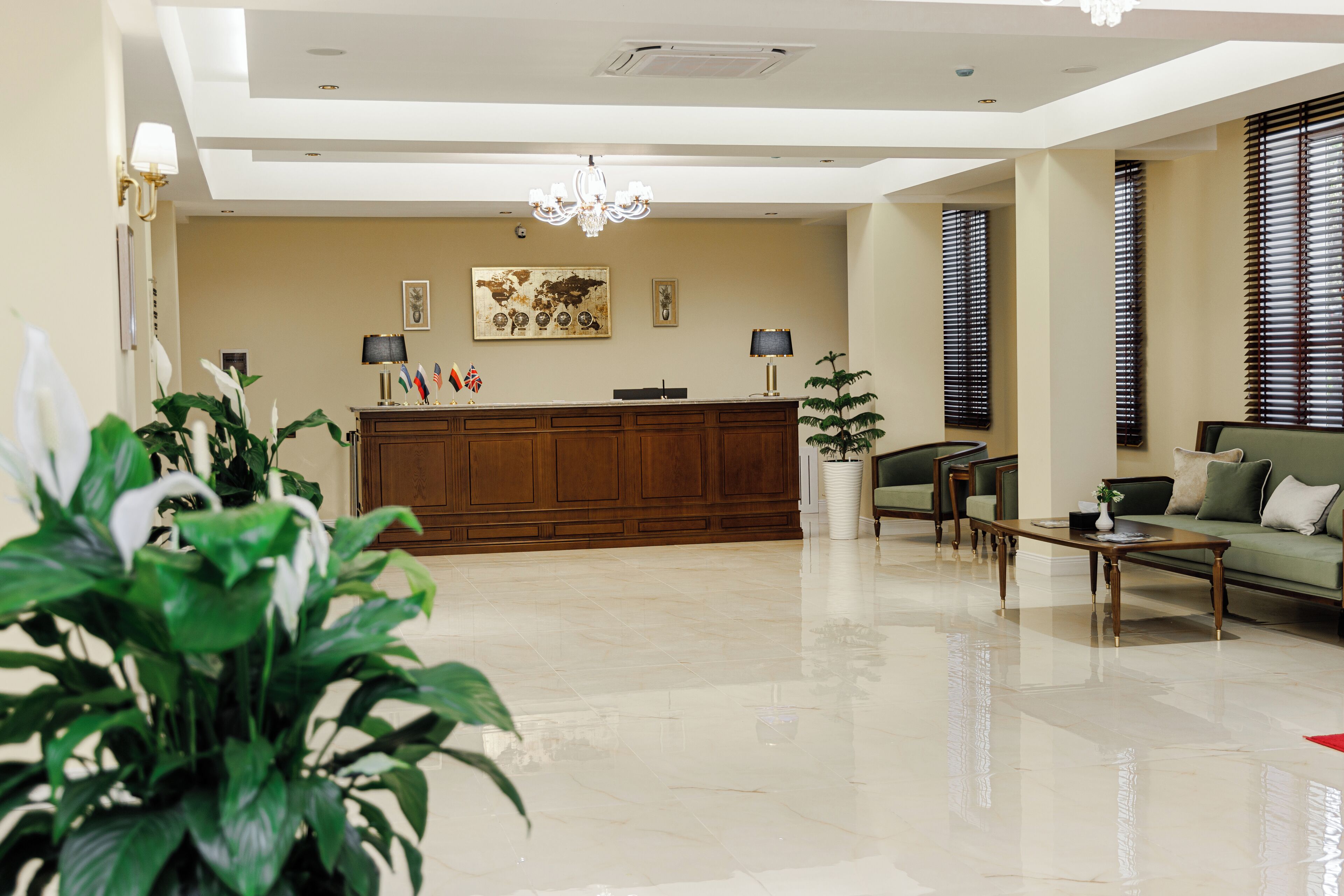 Photo - Astoria Plaza Hotel