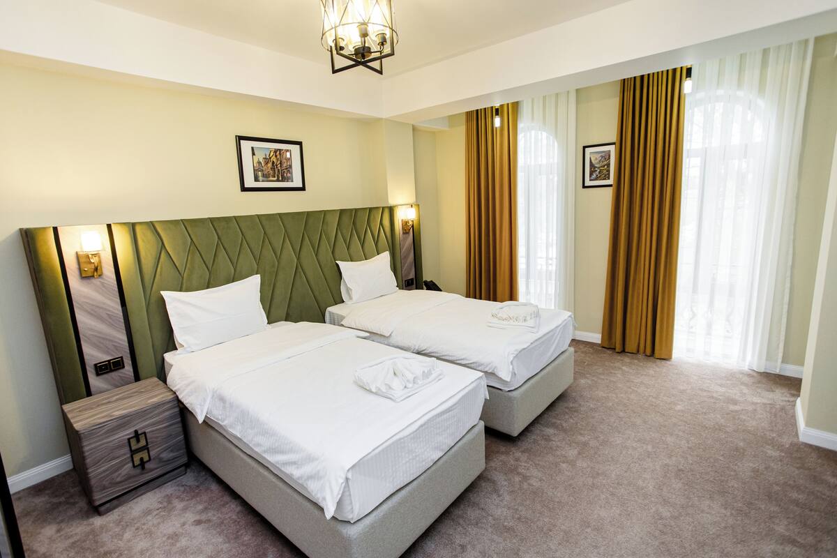Standard Double or Twin Room, City View