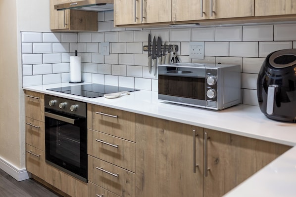 House, 2 Bedrooms, Accessible, Smoking | Interior