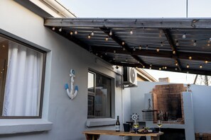 House, 2 Bedrooms, Accessible, Smoking | Outdoor dining