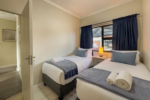 House, 2 Bedrooms, Accessible, Smoking