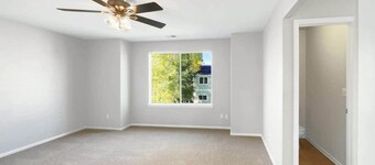 3-bedroom castle in delightful Greeley with AC, fitness room, WiFi