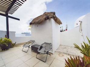 Apartment, 2 Schlafzimmer, Terrasse, Stadtblick | Terrasse/Patio