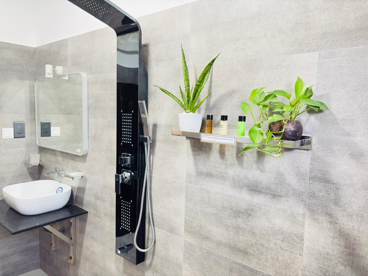 Kamar Deluks, balkon, pemandangan kebun | Kamar mandi