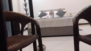 Ảnh chưa phân loại, 3 trong số 57 ảnh, nút