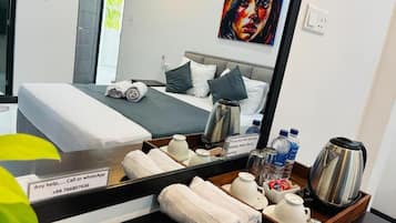 Deluxe Double Room, Balcony, Hill View | Iron/ironing board, free WiFi