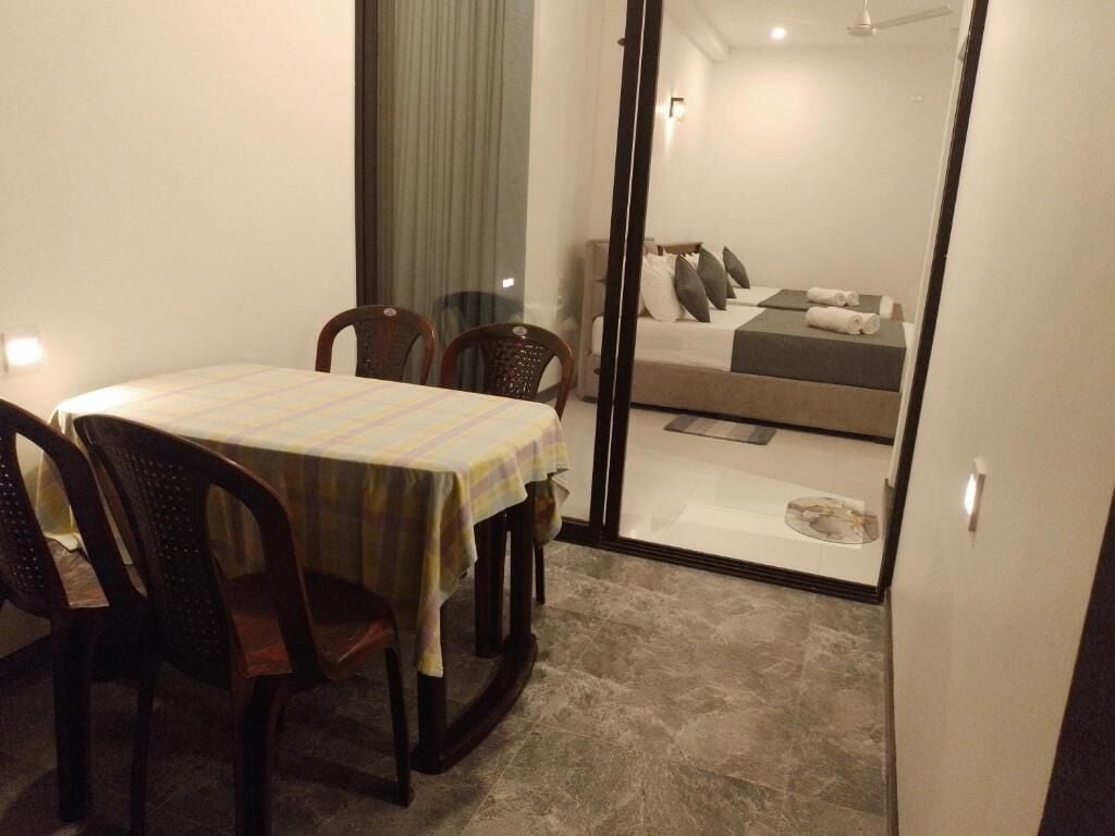 Deluxe-Zimmer, Balkon, Gartenblick | Bügeleisen/Bügelbrett, kostenloses WLAN