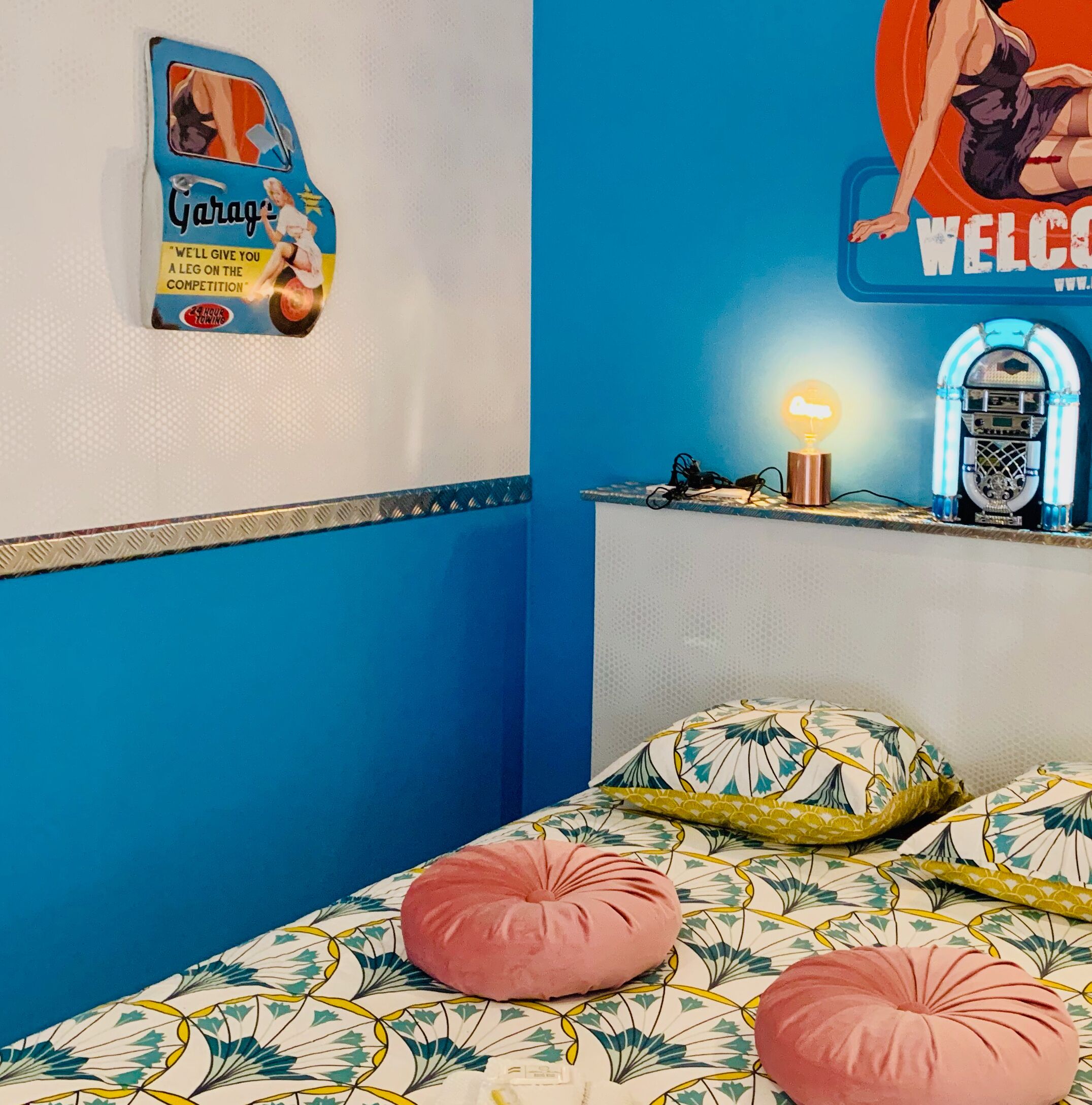 1 slaapkamer, een kluis op de kamer, een strijkplank/strijkijzer