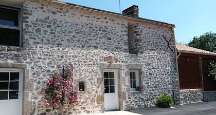Vendée country cottage 5 minutes from La Roche sur Yon