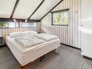 3 bedrooms, internet