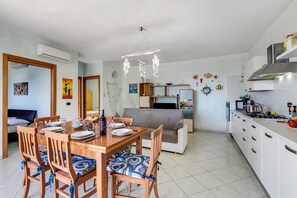 Family Apartment, Multiple Bedrooms (Riva Blu Apartment 3 Pool And Sea) | Dining - Riva Blu Apartments (Santa Cesarea Terme)