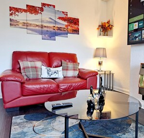 Ferienhaus, 2 Schlafzimmer, Gartenblick | Wohnzimmer
