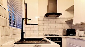 Huis, 2 slaapkamers, uitzicht op tuin | Interieur