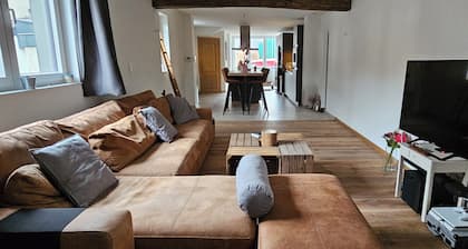 Like at Home: Apartment near the forest with office and terrace