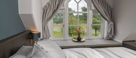 Habitación doble | Ropa de cama de alta calidad, colchones viscoelásticos, minibar