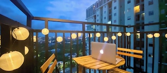 Genius Jakarta - Gading Greenhill Apt