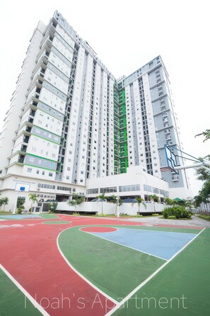 Exterior - Genius Jakarta - Gading Greenhill Apt (Jakarta)
