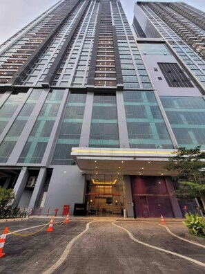 Exterior - Staycation Jakarta Holland Village (Jakarta)