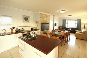 Sa-Ais | Living area