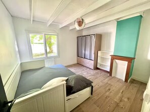 4 bedrooms, WiFi