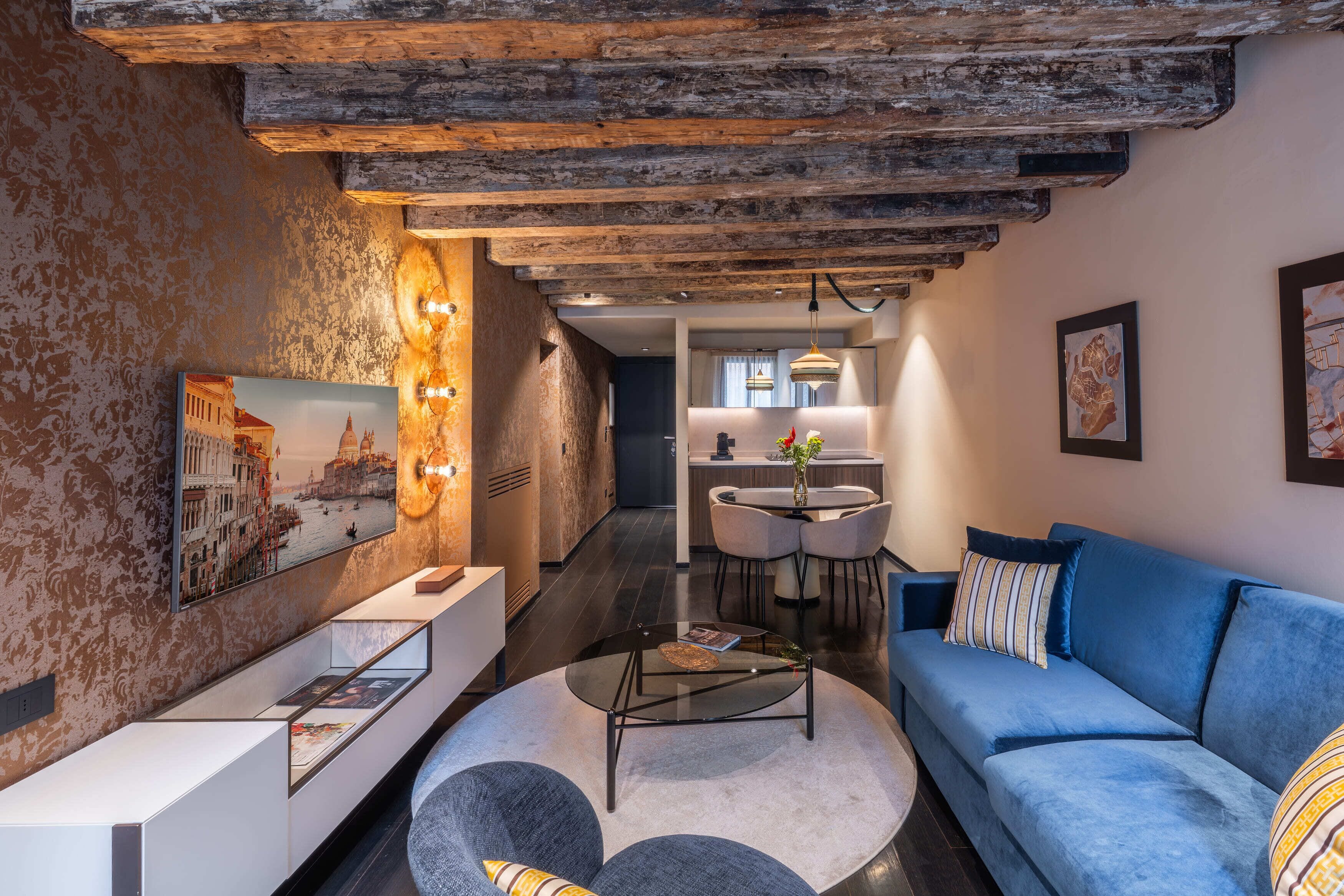 Photo - Palazzo Rota Luxury Apartments