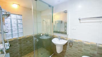 Room, Balcony, City View | Bathroom | Shower, hair dryer, slippers, towels