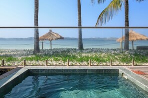 Villa, vistas a la laguna | Vistas al mar