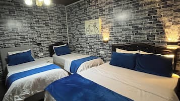Family Double or Twin Room, Garden View | Blackout curtains, free WiFi