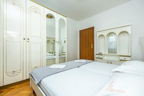 2 عدّة غرف نوم